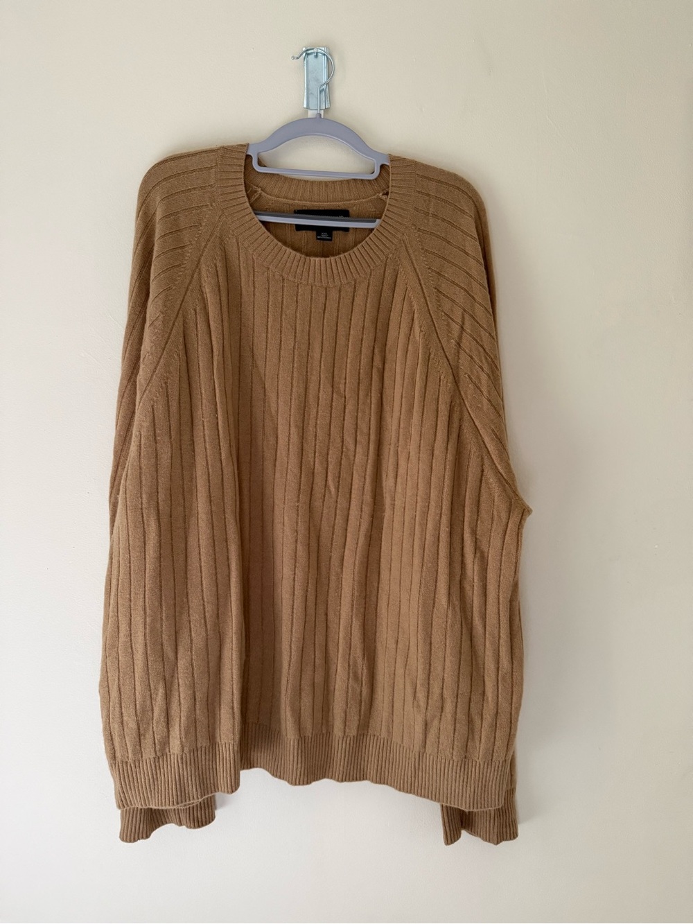 Banana Republic Men's Cashmere Ribbed Crewneck Sweater in Camel Brown